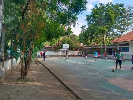 Hari ke 3, Kasi Kesra melaksanakan kegiatan seleksi pemain Futsal Persiapan Bungkulan CUP 2025.